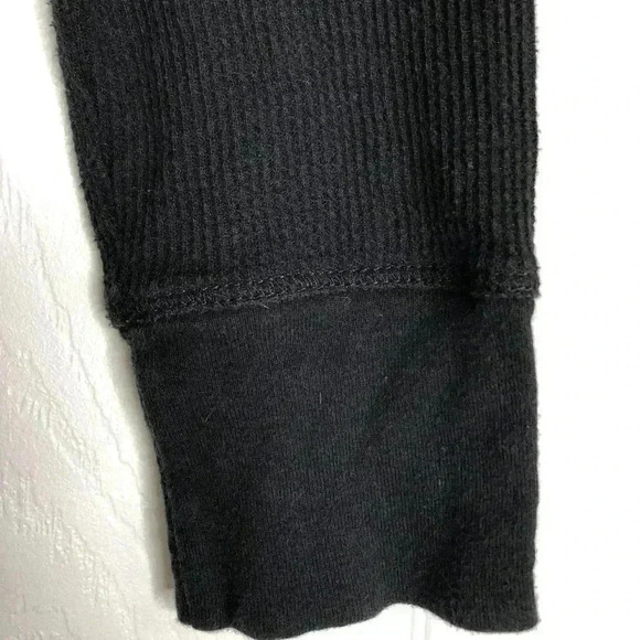Joe Fresh Black Long Sleeved Thermal Shirt Size XS - Picture 3 of 16